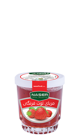 مربى الفراولة في كوب